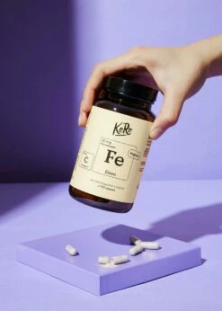 Eisenbisglycinat + Vitamin C Aus Acerola Kapseln 180 Stück 11 Eisenbisglycinat + Vitamin C Aus Acerola Kapseln 180 Stück -CEREALS HOUSE Geschaft CAP 002 HAND MD