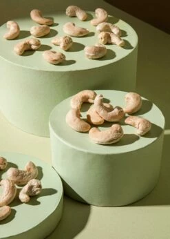 Premium Cashewkerne 1 Kg -CEREALS HOUSE Geschaft CASHEW 002 06