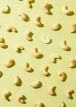 Bio Fairtrade Cashewkerne 1 Kg -CEREALS HOUSE Geschaft CASHEW 010 05 28129