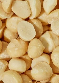 Ganze Und Halbe Macadamiakerne 500 G