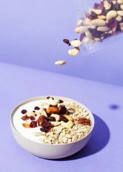 Süß-salziger Nuss-Fruchtmix 1 Kg -CEREALS HOUSE Geschaft Nussfruchtmix CL 042028229