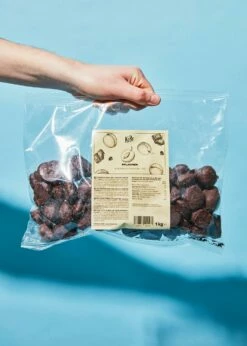 Pflaumen In Dunkler Schokolade 1 Kg 9 Pflaumen In Dunkler Schokolade 1 Kg -CEREALS HOUSE Geschaft Pflaumen in dunkler Schokolade 02