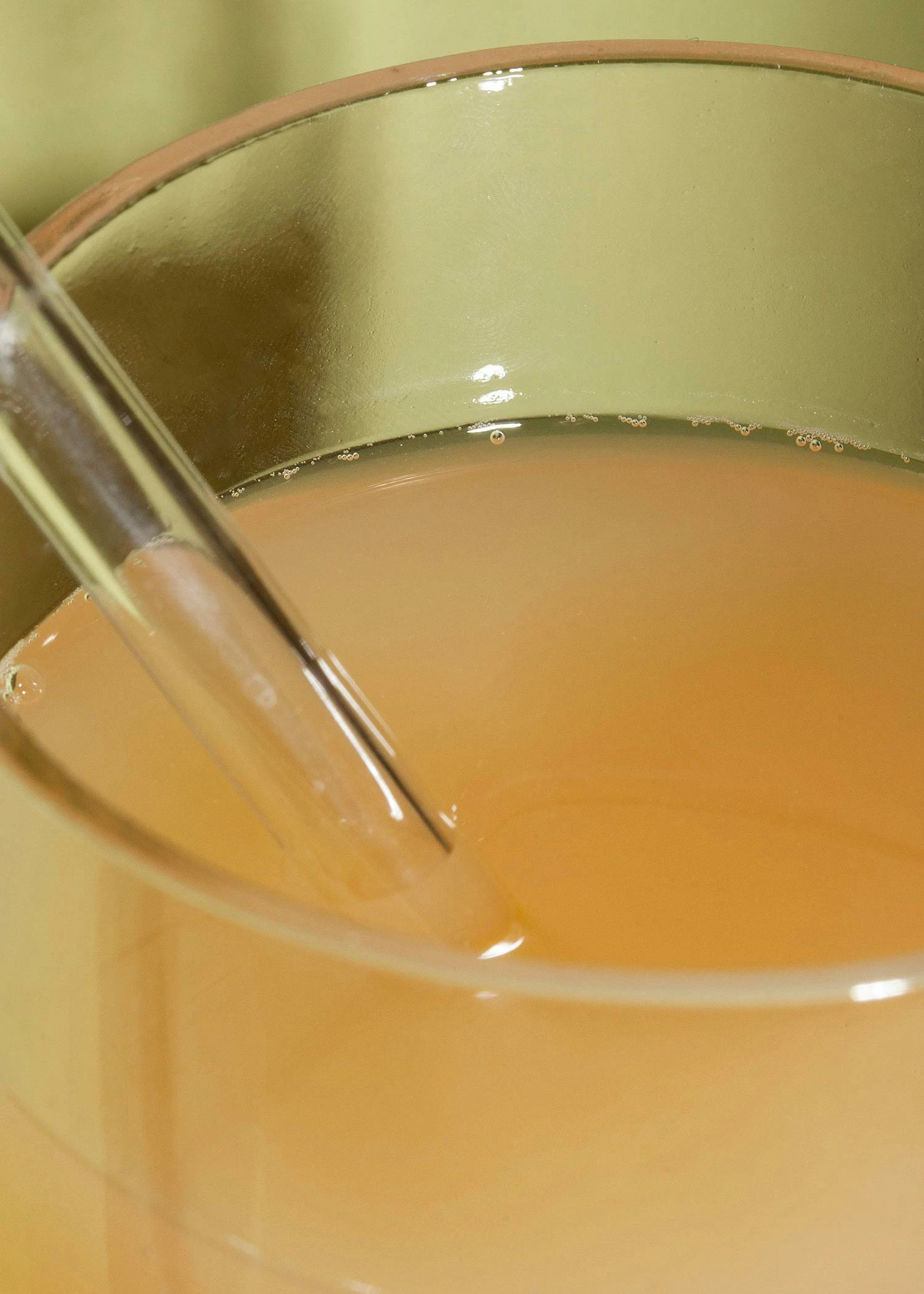 Naturtrüber Apfelsaft Bag-in-Box 5 L 3 Naturtrüber Apfelsaft Bag-in-Box 5 L